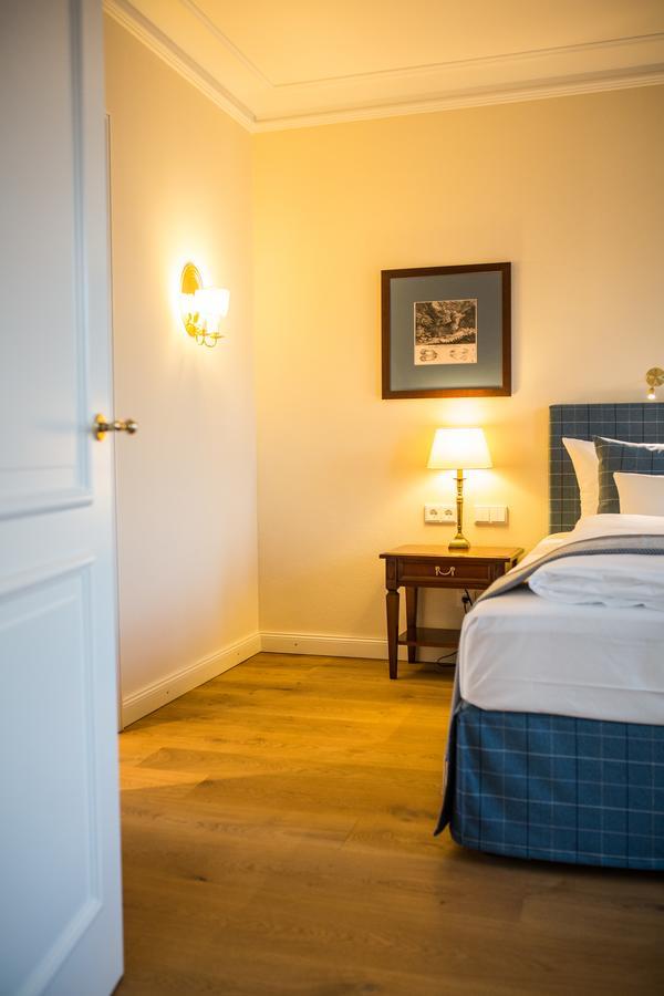 Hotel Schloss Leitheim Εξωτερικό φωτογραφία