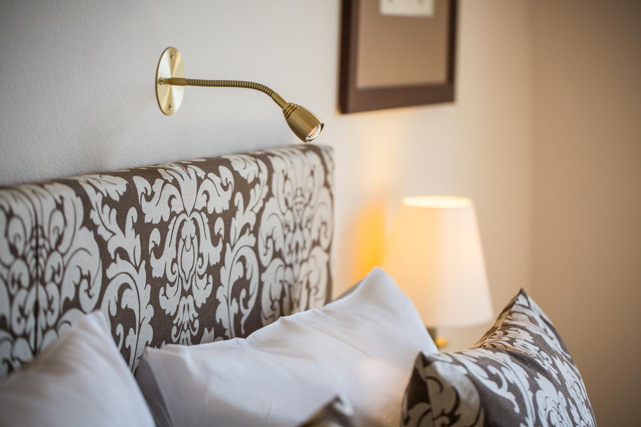 Hotel Schloss Leitheim Εξωτερικό φωτογραφία