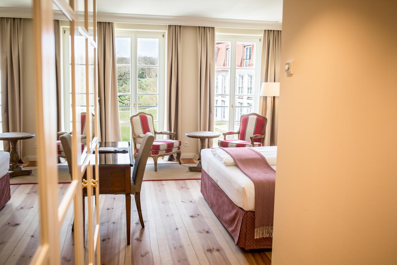 Hotel Schloss Leitheim Εξωτερικό φωτογραφία